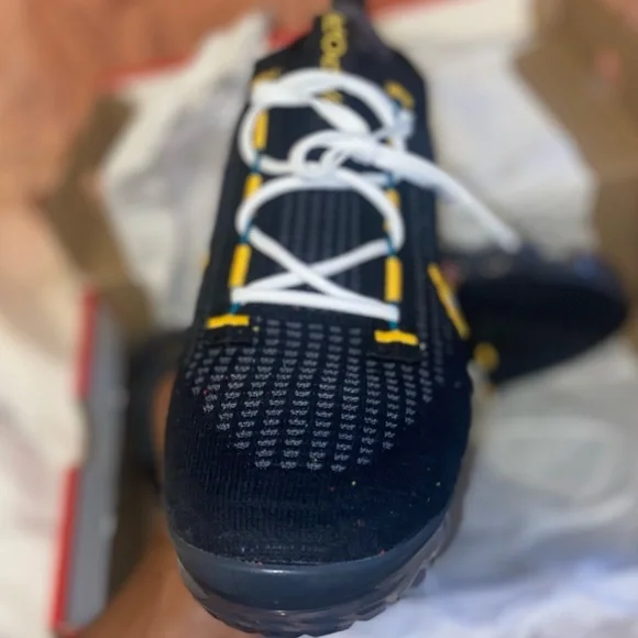 Nike VaporMax 21 FK - Picture 4 of 13
